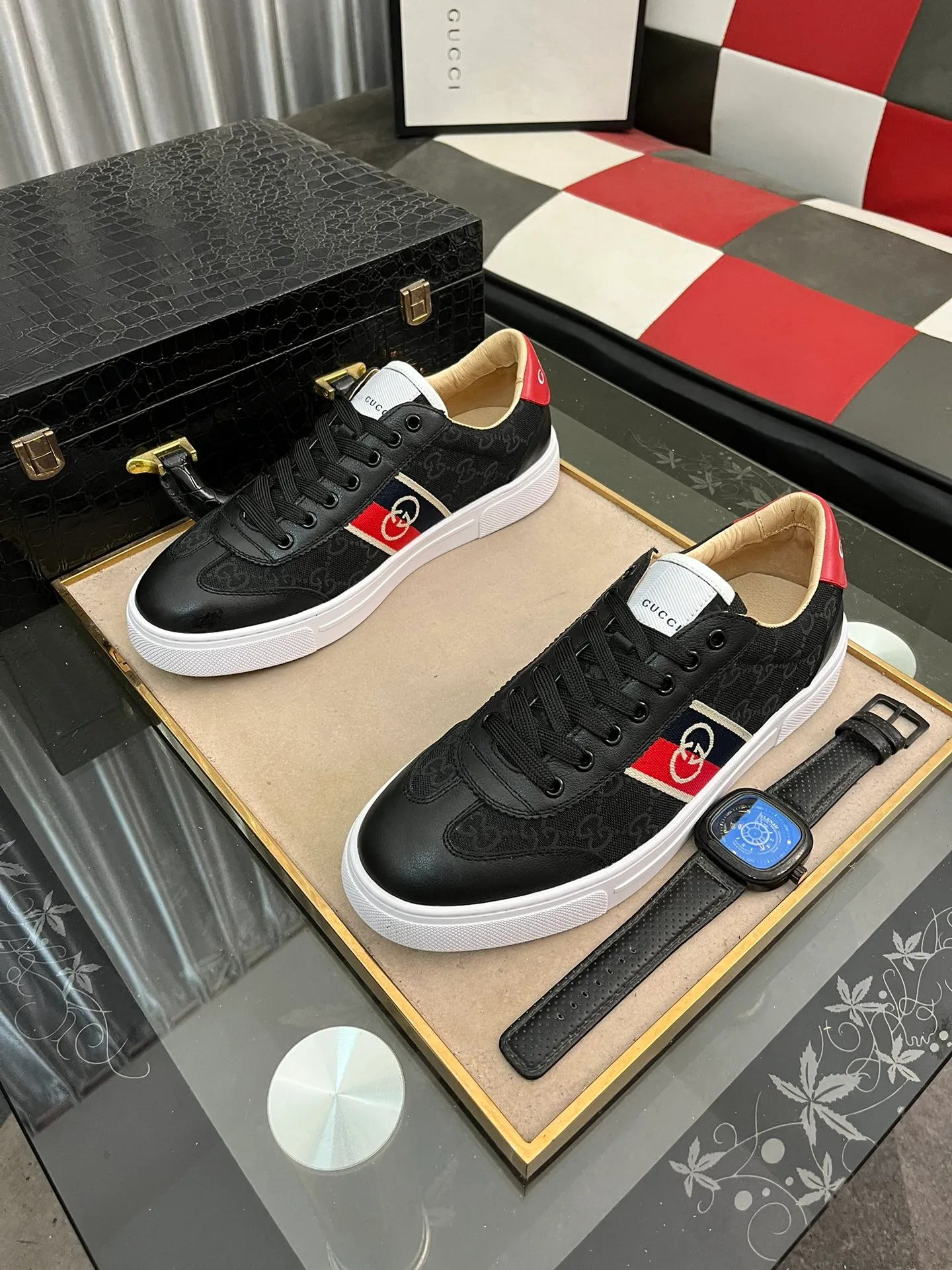 Men's shoes 💰400⌚️⌚️《Gucci*》The latest hot-selling casual shoes, top brand [seduce] luxury~purchase, top~quality. [Strong] The upper is made of imported breathable mesh with material ➕ breathable sports lining (•) and fine workmanship. Original personalized fashionable soft rubber wear-resistant outsole, size: 38-443⃣️colors available